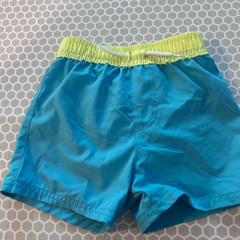 Wonder Nation Aqua & Yellow Swim Trunks Boy

Size 2T